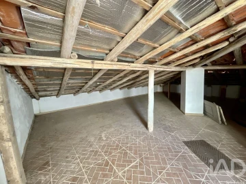 Apartamento T3 para Venda em Lagos (São Sebastião e Santa Maria)