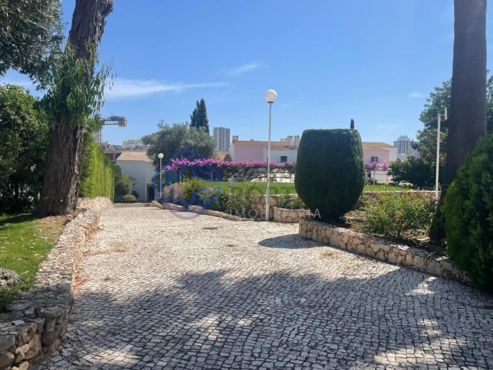 Apartamento T1 para Venda em Portimão Foto 37