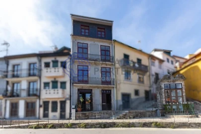 Moradia T3 para Venda em Santa Marinha e São Pedro da Afurada