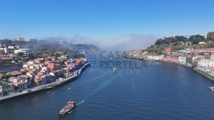 Moradia T3 para Venda em Santa Marinha e São Pedro da Afurada Foto 30