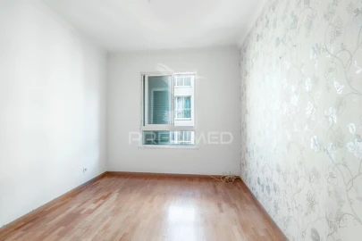 Apartamento T3 para Venda em Caniço