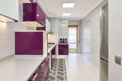 Apartamento T3 para Venda em Paços de Brandão