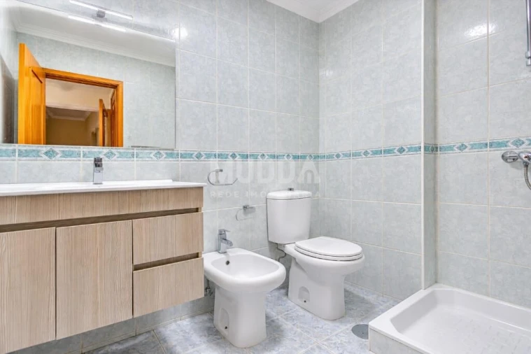 Apartamento T3 para Venda em Paços de Brandão Foto 25