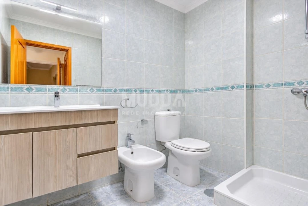 Apartamento T3 para Venda em Paços de Brandão Foto 25