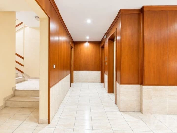 Apartamento T4 para Venda em Santa Maria Maior