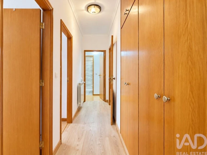 Apartamento T4 para Venda em Santa Maria Maior Foto 2