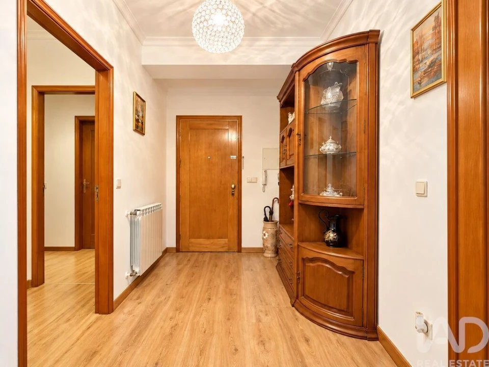 Apartamento T4 para Venda em Santa Maria Maior Foto 1