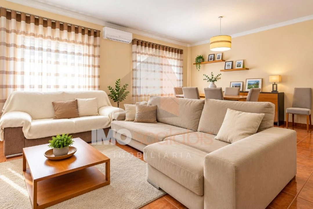 Apartamento T4 para Venda em Alpiarça Foto 2