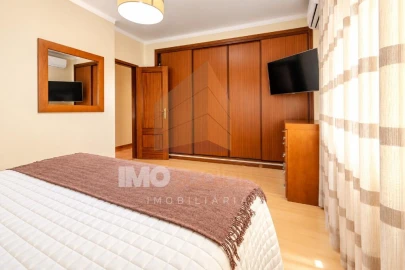 Apartamento T4 para Venda em Alpiarça