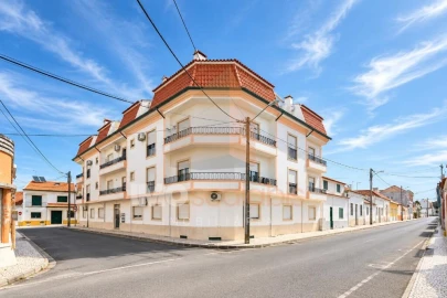 Apartamento T4 para Venda em Alpiarça