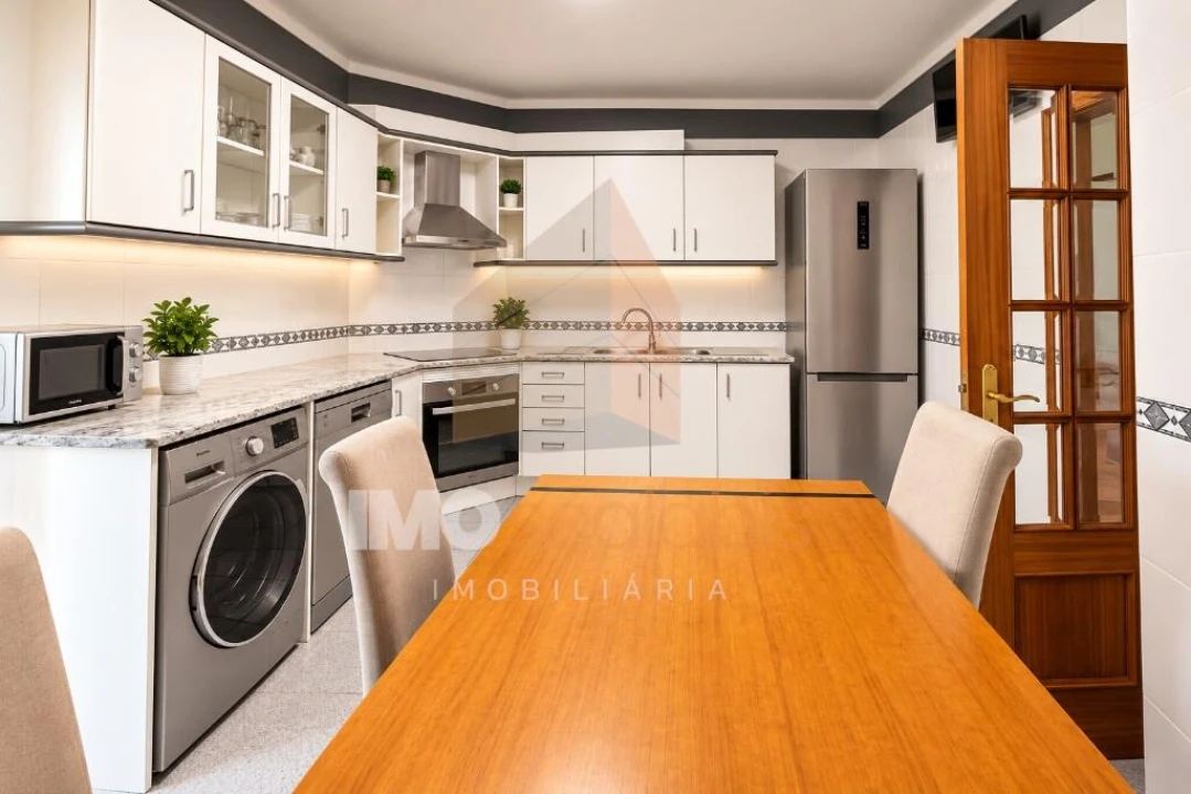 Apartamento T4 para Venda em Alpiarça Foto 18