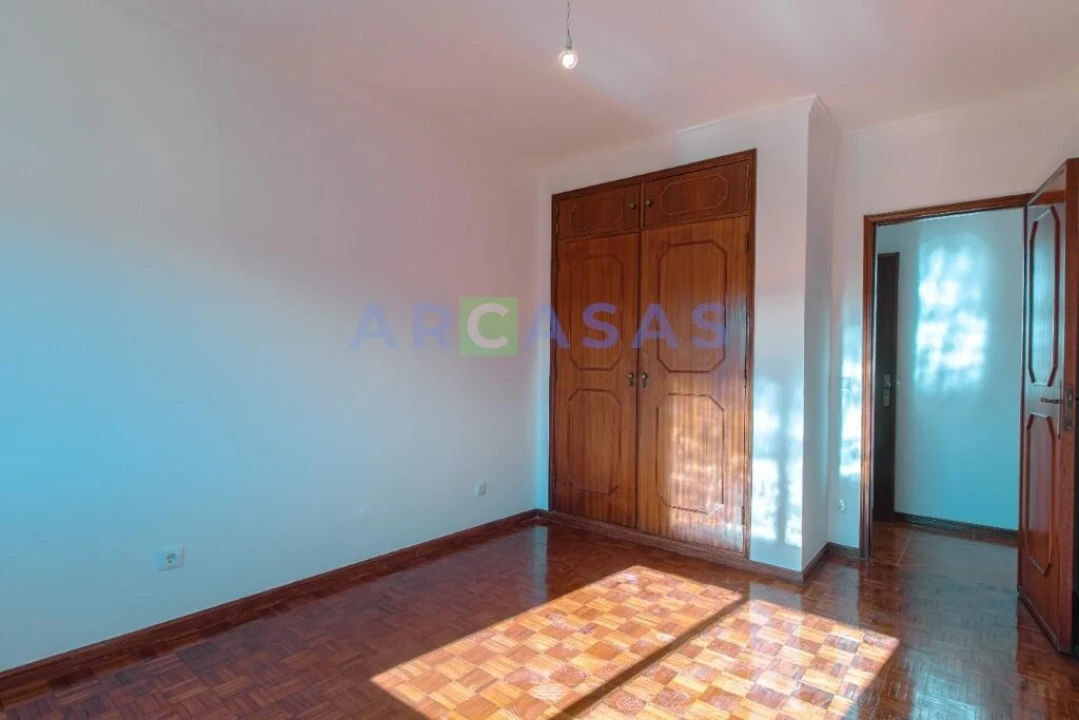 Apartamento T3 para Venda em Rio Tinto Foto 14