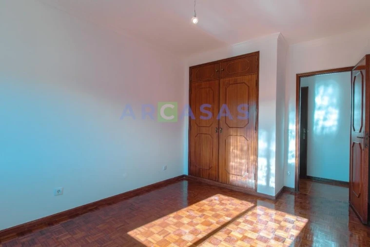 Apartamento T3 para Venda em Rio Tinto Foto 14