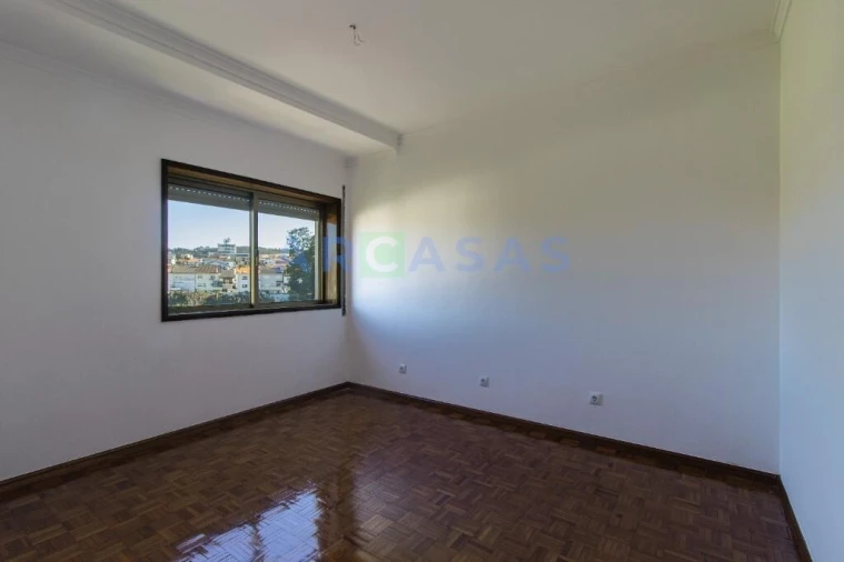 Apartamento T3 para Venda em Rio Tinto Foto 17