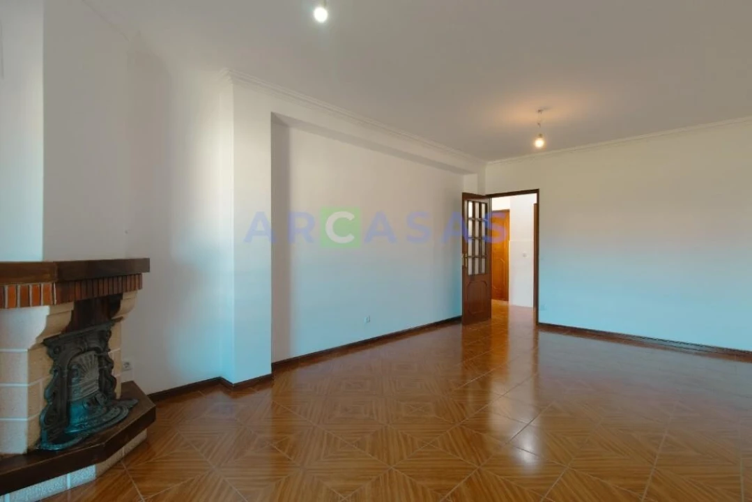 Apartamento T3 para Venda em Rio Tinto Foto 9