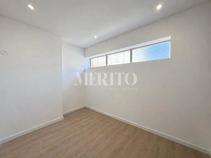 Moradia T2 para Venda em Arnoso (Santa Maria e Santa Eulália) e Sezures Foto 5