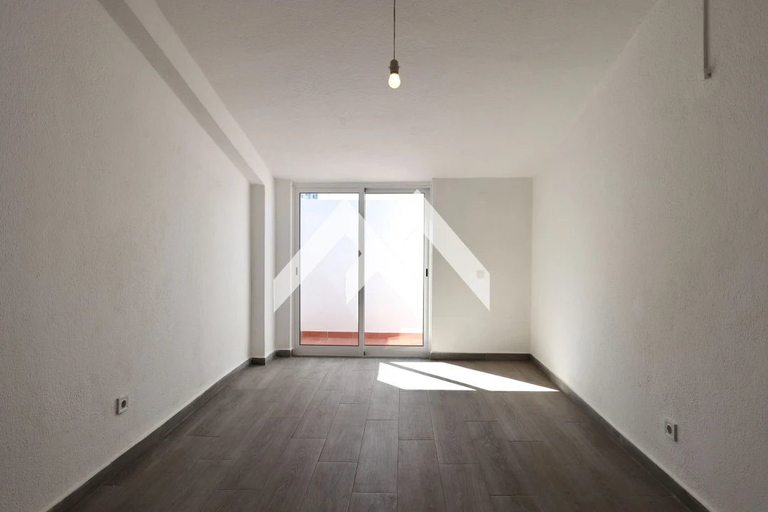Apartamento T4 para Venda em Algueirão-Mem Martins Foto 10