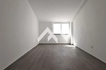 Apartamento T4 para Venda em Algueirão-Mem Martins