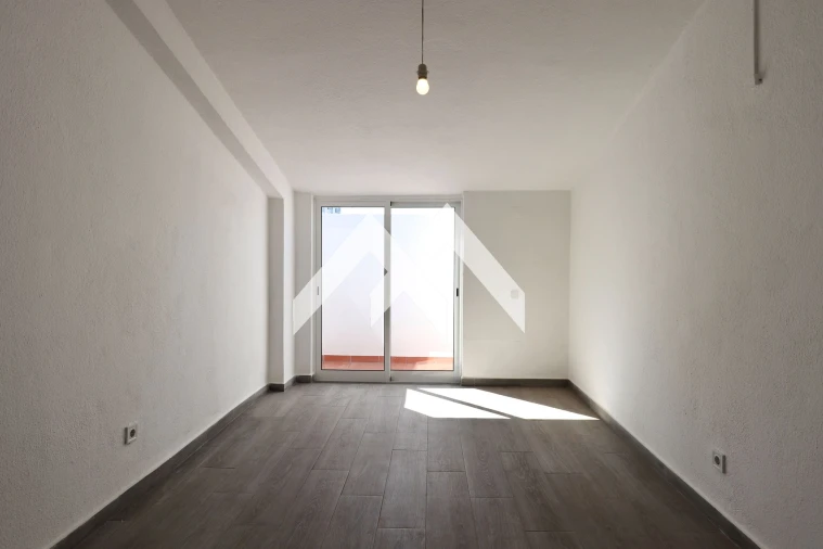Apartamento T4 para Venda em Algueirão-Mem Martins Foto 10