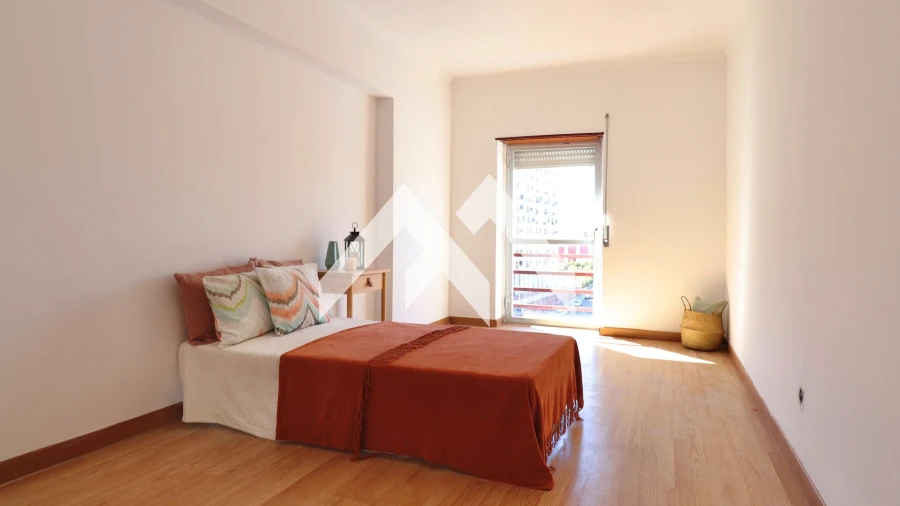 Apartamento T4 para Venda em Algueirão-Mem Martins