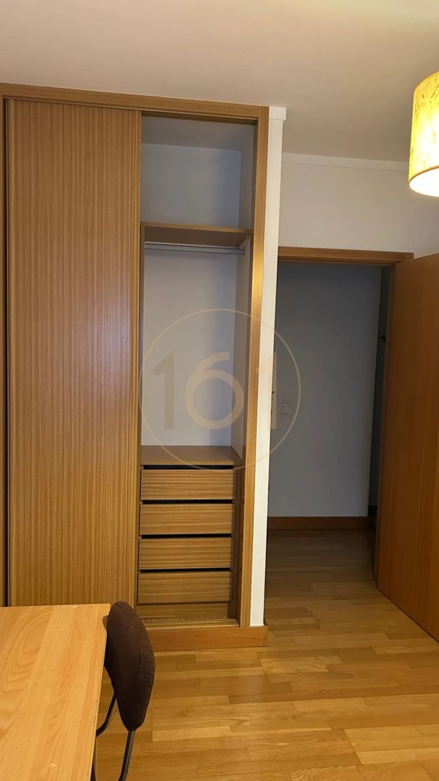 Quarto para Arrendamento em Pedrouços Foto 6