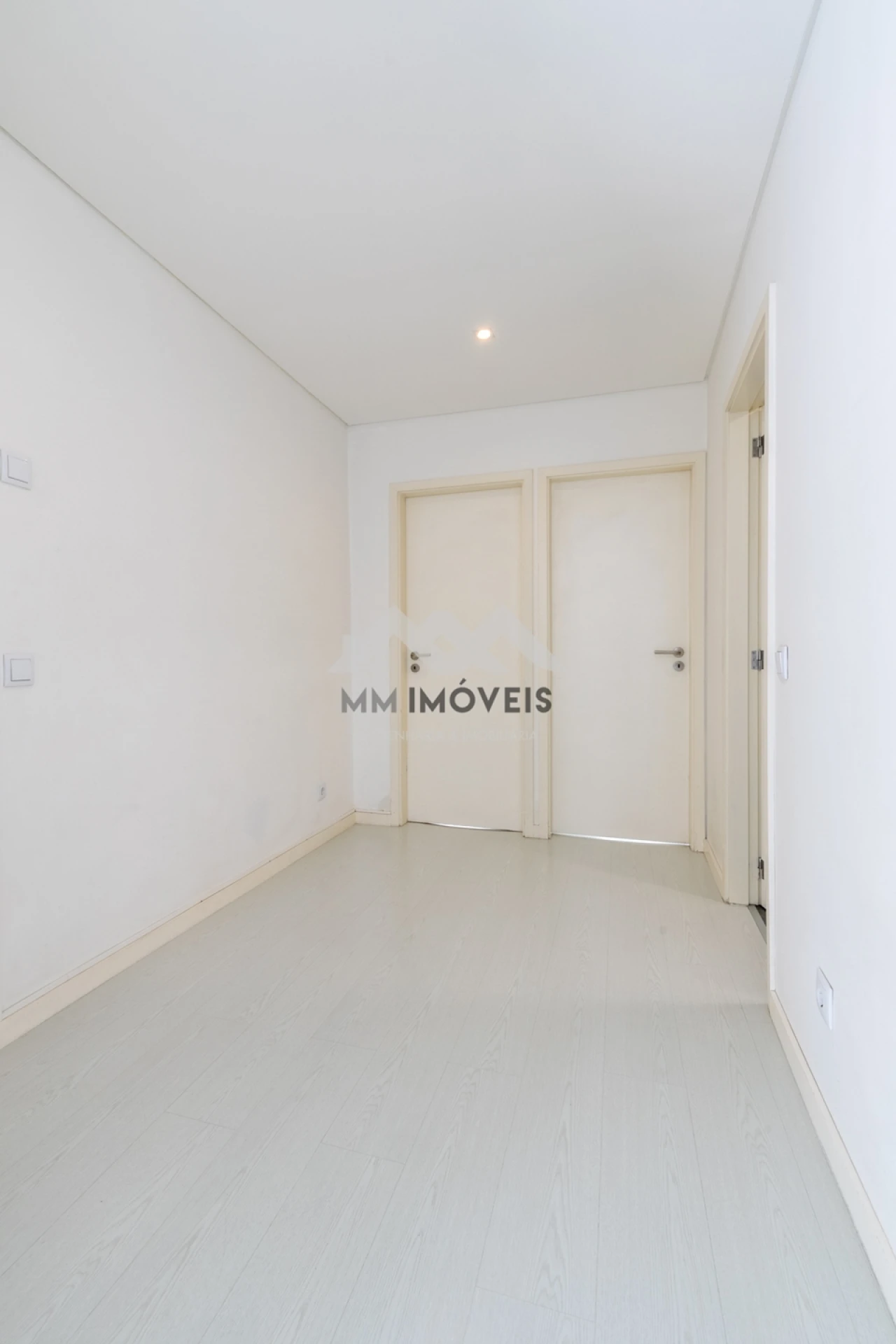 Apartamento T2 para Arrendamento em Bonfim Foto 19
