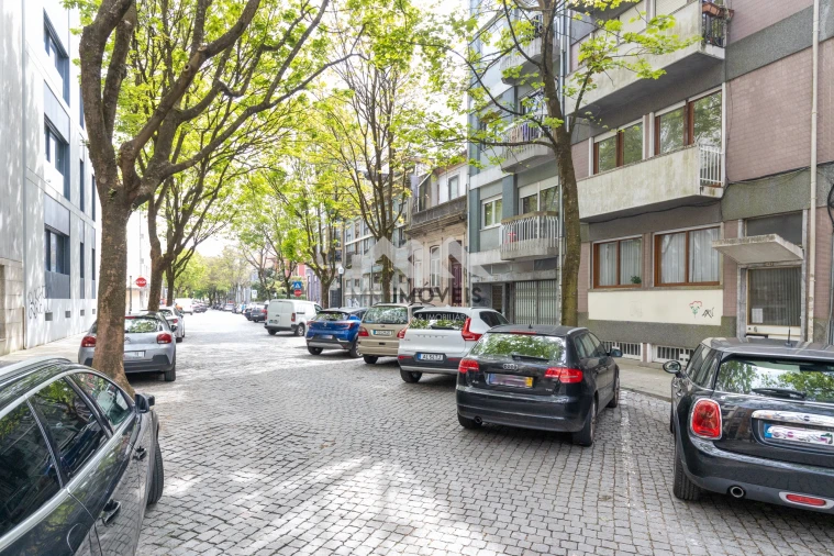 Apartamento T2 para Arrendamento em Bonfim Foto 27