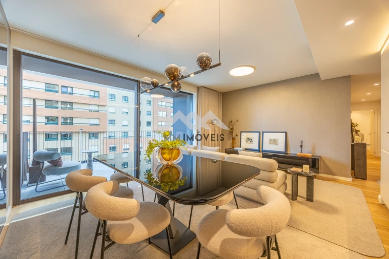 Apartamento T2 para Venda em Santa Marinha Foto 2
