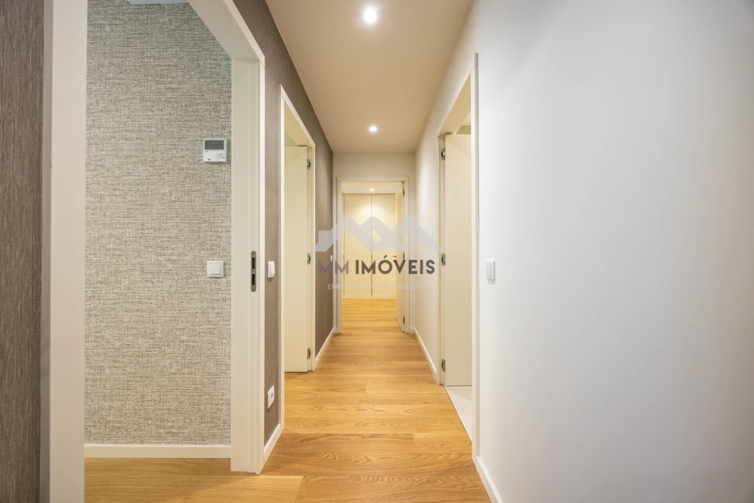 Apartamento T2 para Venda em Santa Marinha Foto 9