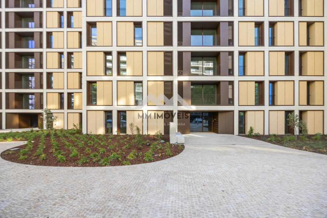 Apartamento T2 para Venda em Santa Marinha Foto 46