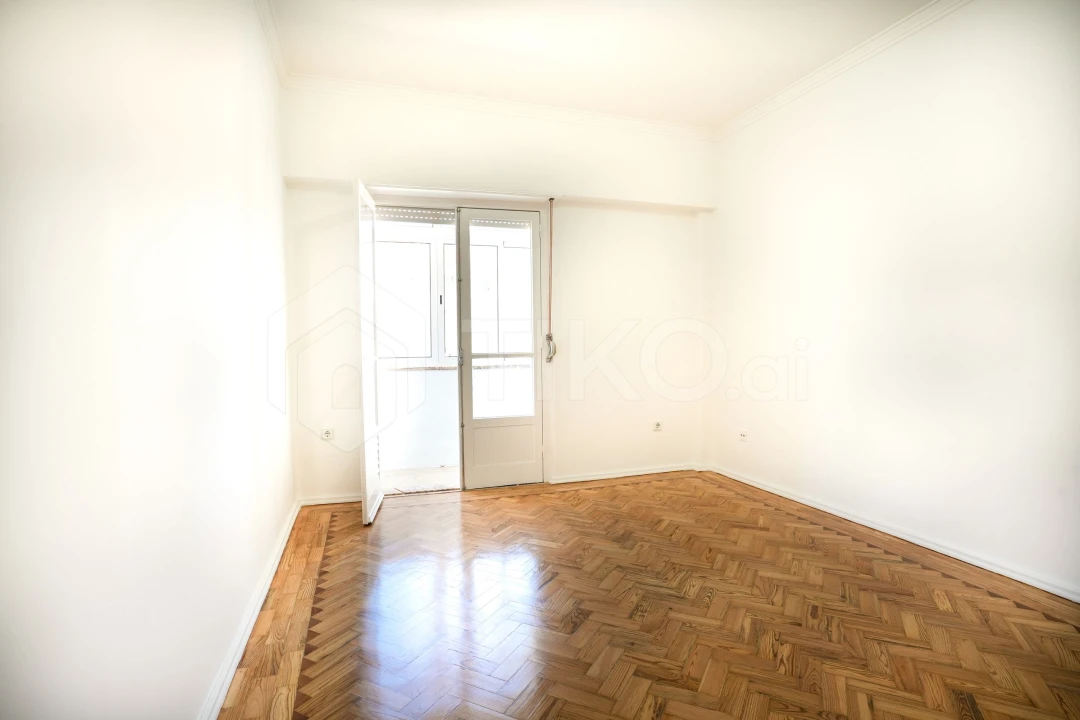 Apartamento T3 para Venda em Venteira Foto 5