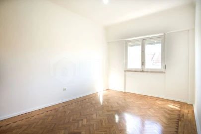 Apartamento T3 para Venda em Venteira