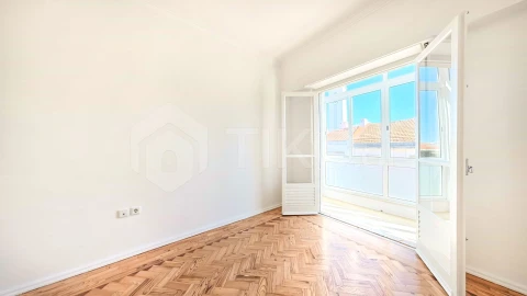 Apartamento T3 para Venda em Venteira