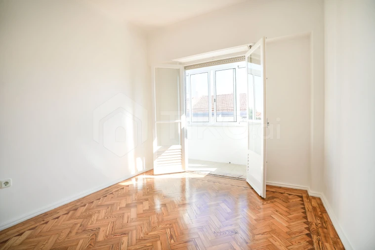 Apartamento T3 para Venda em Venteira Foto 21
