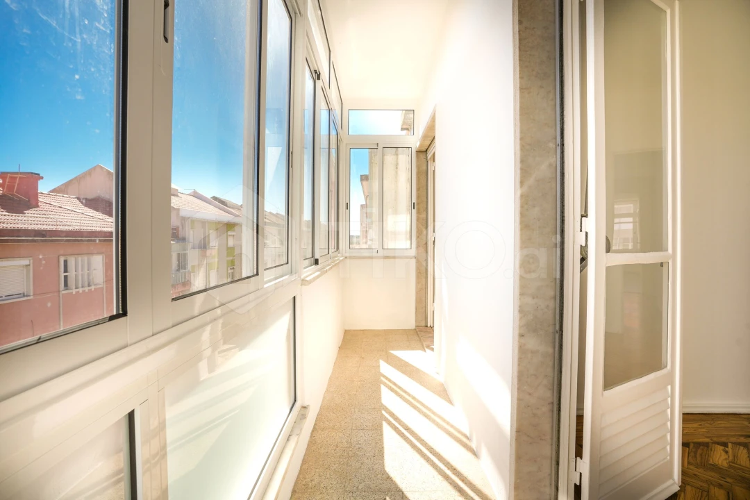 Apartamento T3 para Venda em Venteira Foto 18