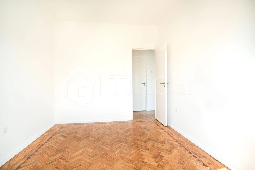 Apartamento T3 para Venda em Venteira Foto 20
