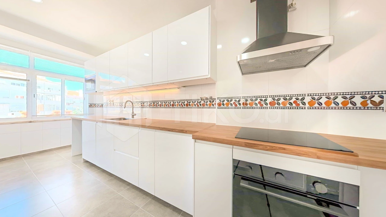 Apartamento T3 para Venda em Venteira Foto 28