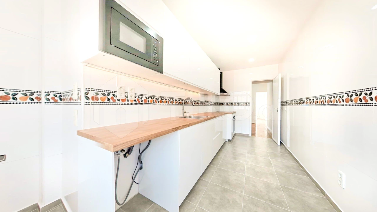 Apartamento T3 para Venda em Venteira Foto 29