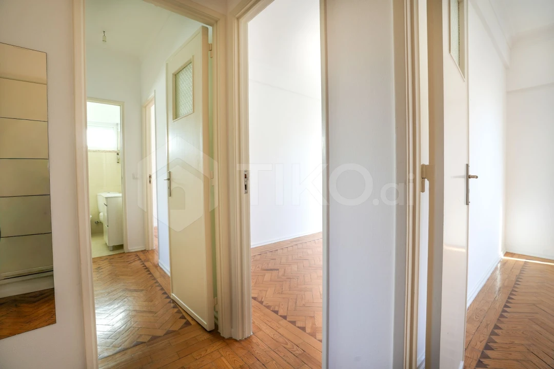 Apartamento T4 para Venda em Beato Foto 11