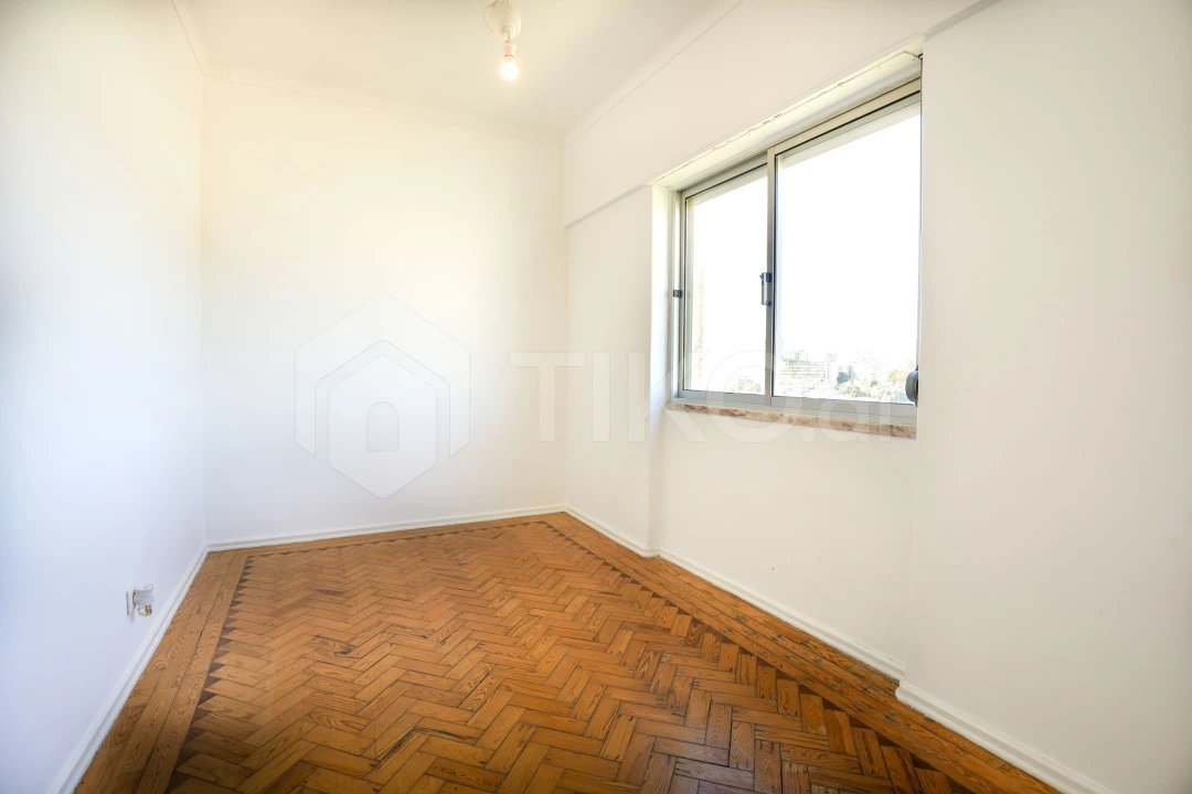Apartamento T4 para Venda em Beato Foto 15