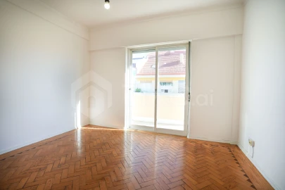 Apartamento T4 para Venda em Beato