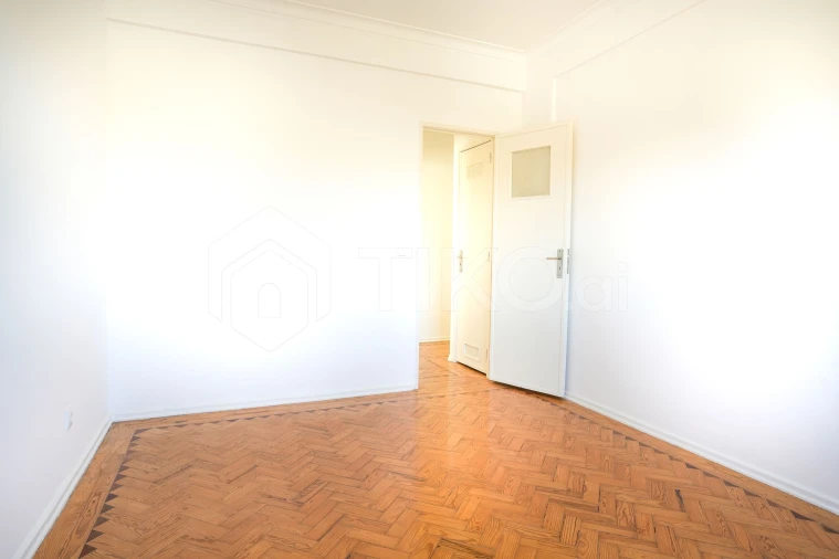 Apartamento T4 para Venda em Beato Foto 25