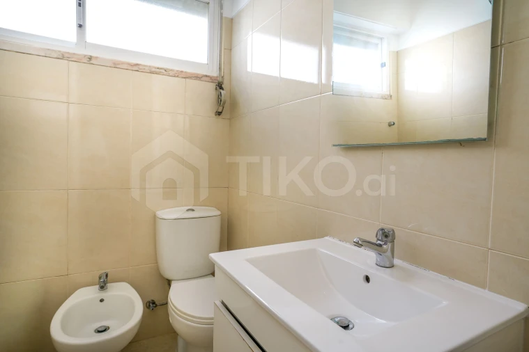 Apartamento T4 para Venda em Beato Foto 22