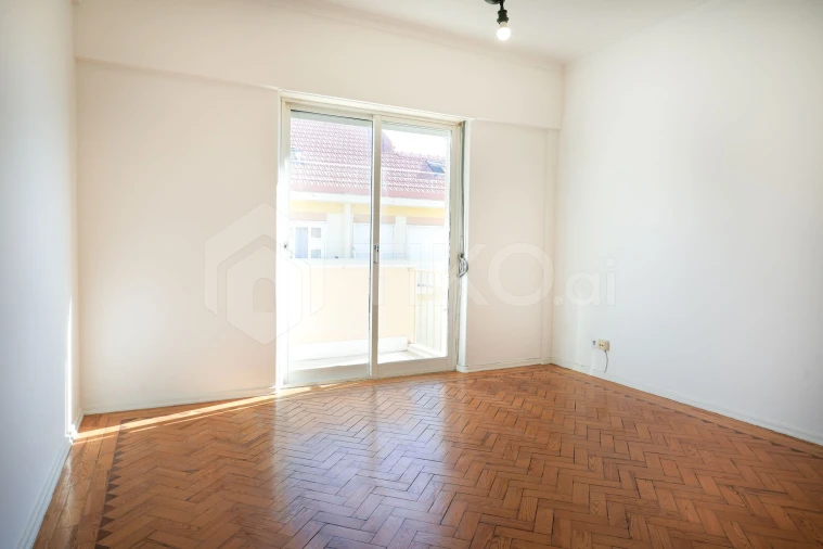 Apartamento T4 para Venda em Beato Foto 4