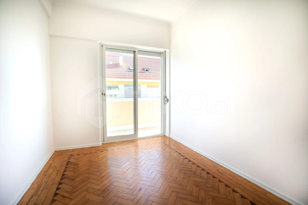 Apartamento T4 para Venda em Beato Foto 9