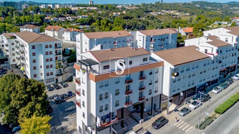 Apartamento T3 para Venda em Amarante (São Gonçalo), Madalena, Cepelos e Gatão