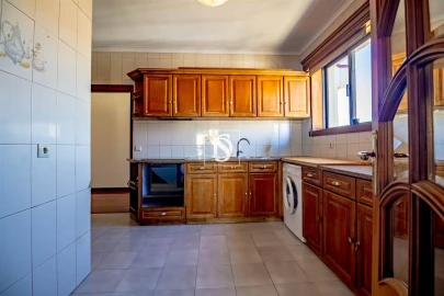 Apartamento T3 para Venda em Amarante (São Gonçalo), Madalena, Cepelos e Gatão
