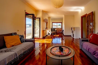 Apartamento T3 para Venda em Amarante (São Gonçalo), Madalena, Cepelos e Gatão