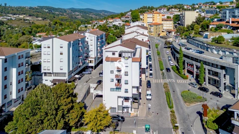 Apartamento T3 para Venda em Amarante (São Gonçalo), Madalena, Cepelos e Gatão
