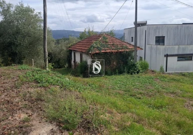 Moradia T2 para Venda em Vila Garcia, Aboim e Chapa